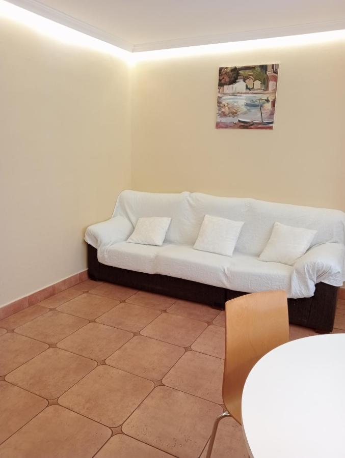 Jardines De La Muralla Free Parking 萨拉曼卡 外观 照片
